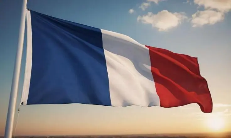 La Francia accelera la riforma della fatturazione elettronica B2B con un nuovo standard API