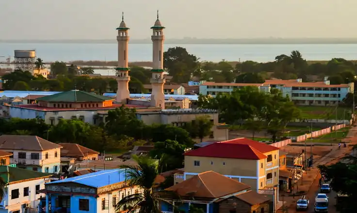 Il Gambia propone la fatturazione elettronica obbligatoria nel Bilancio 2026