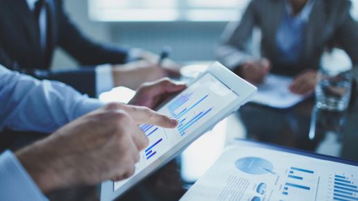 Prepara il bilancio annuale con l’applicazione Comarch ESEF